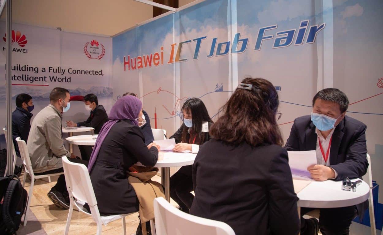 Huawei et Anapec organisent le ICT Job Fair 2022